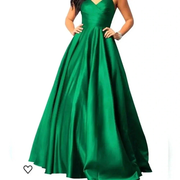 Davids bridal Green bridesmaid dress - Picture 1 of 10